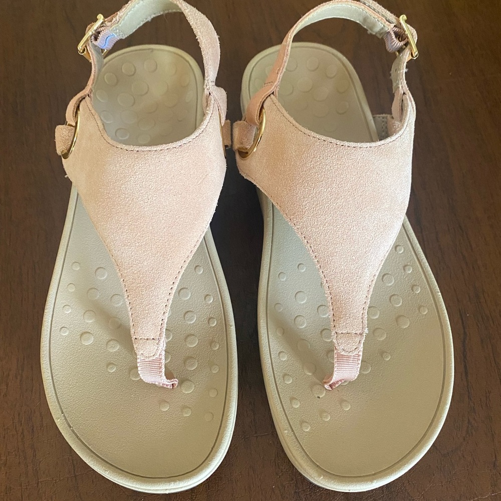 Vionic Suede T-Strap Sandals -Jolie